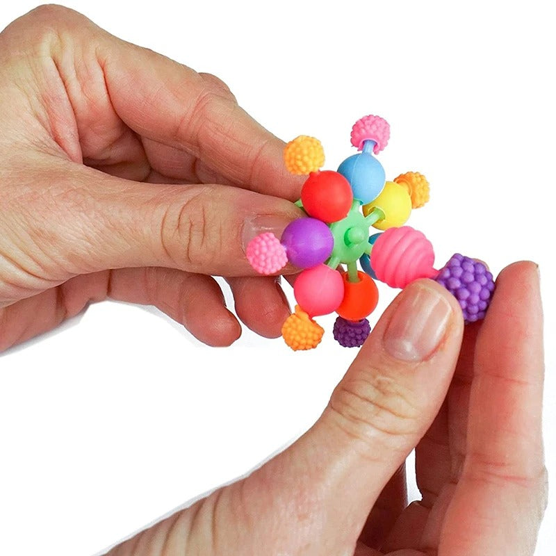 Jewellery-Making Bricks for Children – Spark Creativity, Fine Motor Skills & Imaginative Play