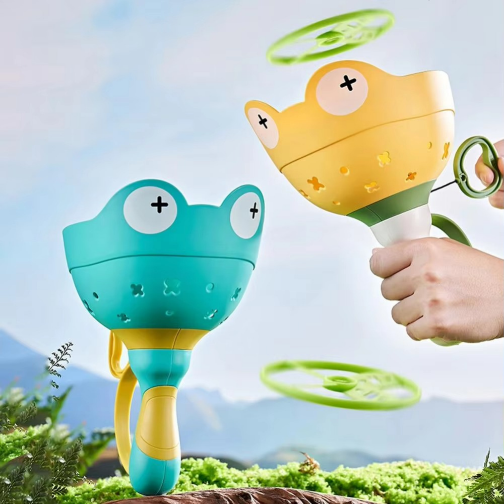 Flying Disc Launcher Toy for Kids – Outdoor Pull & Launch Game Set